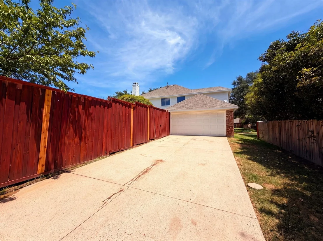 Photo of 3106 Westshore Drive