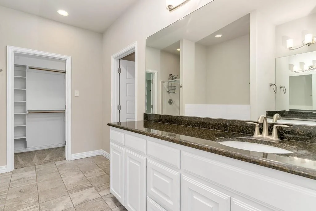 Photo of 808 Chestnut Grove Drive