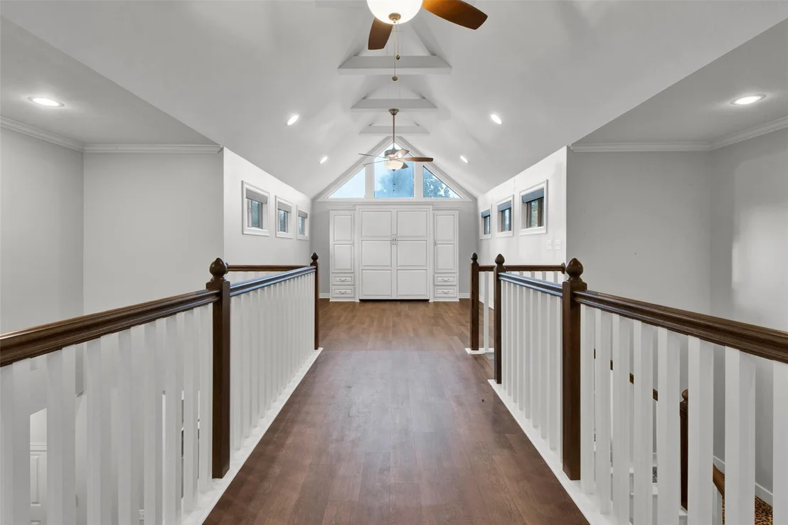 Photo of 3815 Holly Ridge Drive