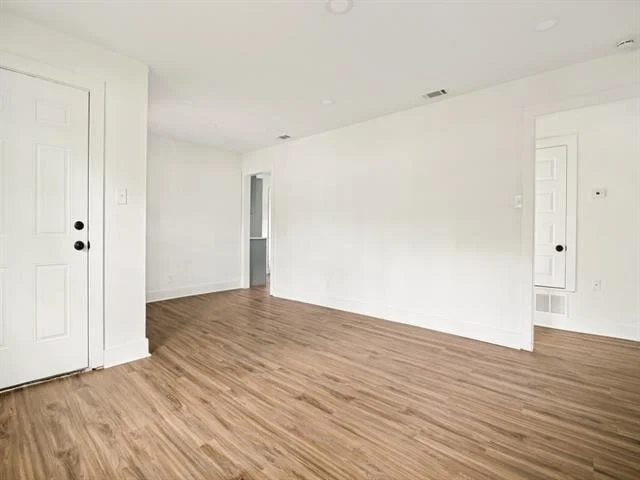 Photo of 616 Leyenda Drive