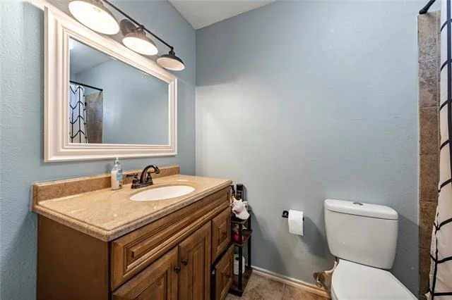 Photo of 837 W 3rd Street