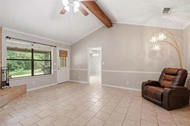 Photo of 116 Greentree Cir
