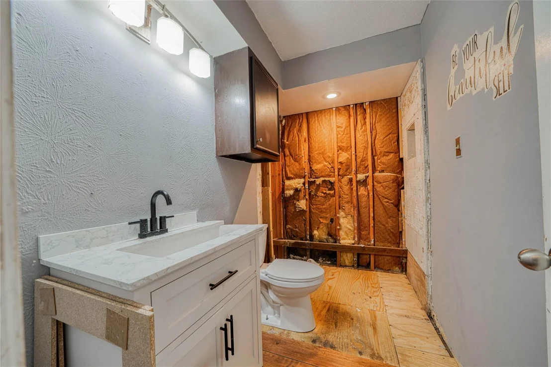 Photo of 1006 Rikkity Lane