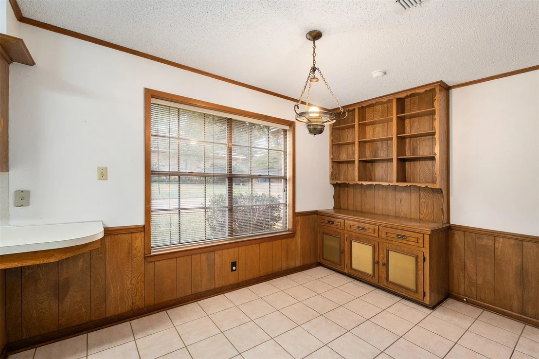 Photo of 925 Bradley Drive