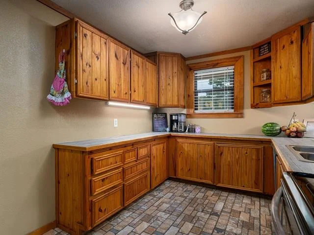 Photo of 4240 County Road 2107