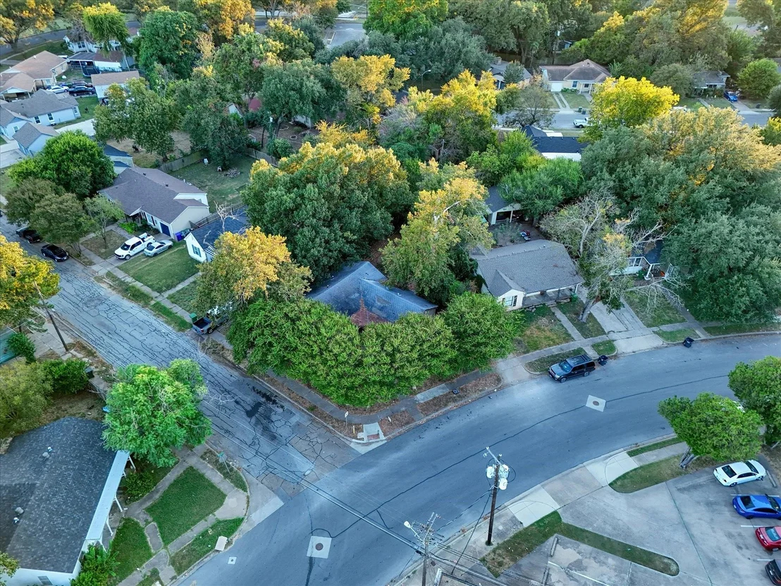 Photo of 3412 Brook Circle