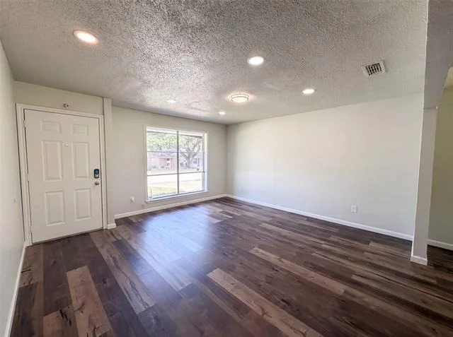 Photo of 2136 Mountainview Drive