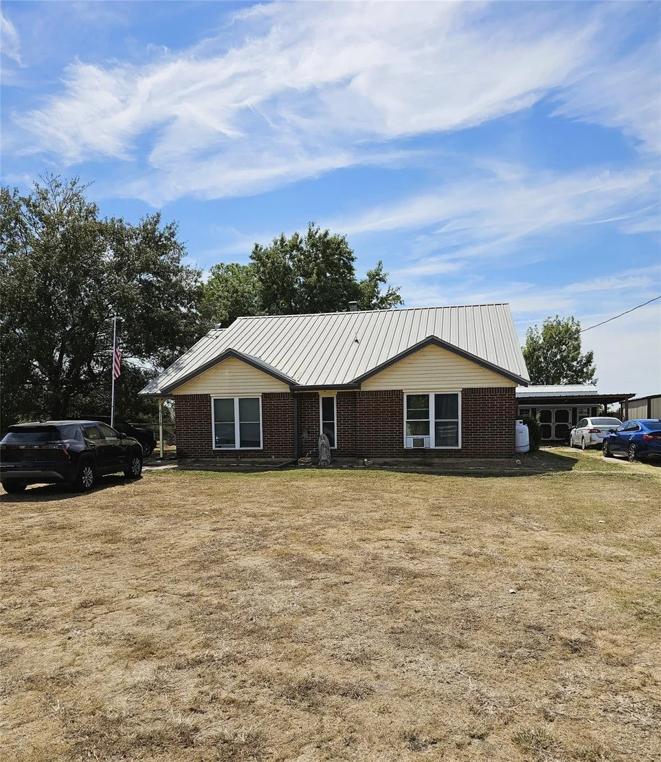 Photo of 5118 Brookview Circle