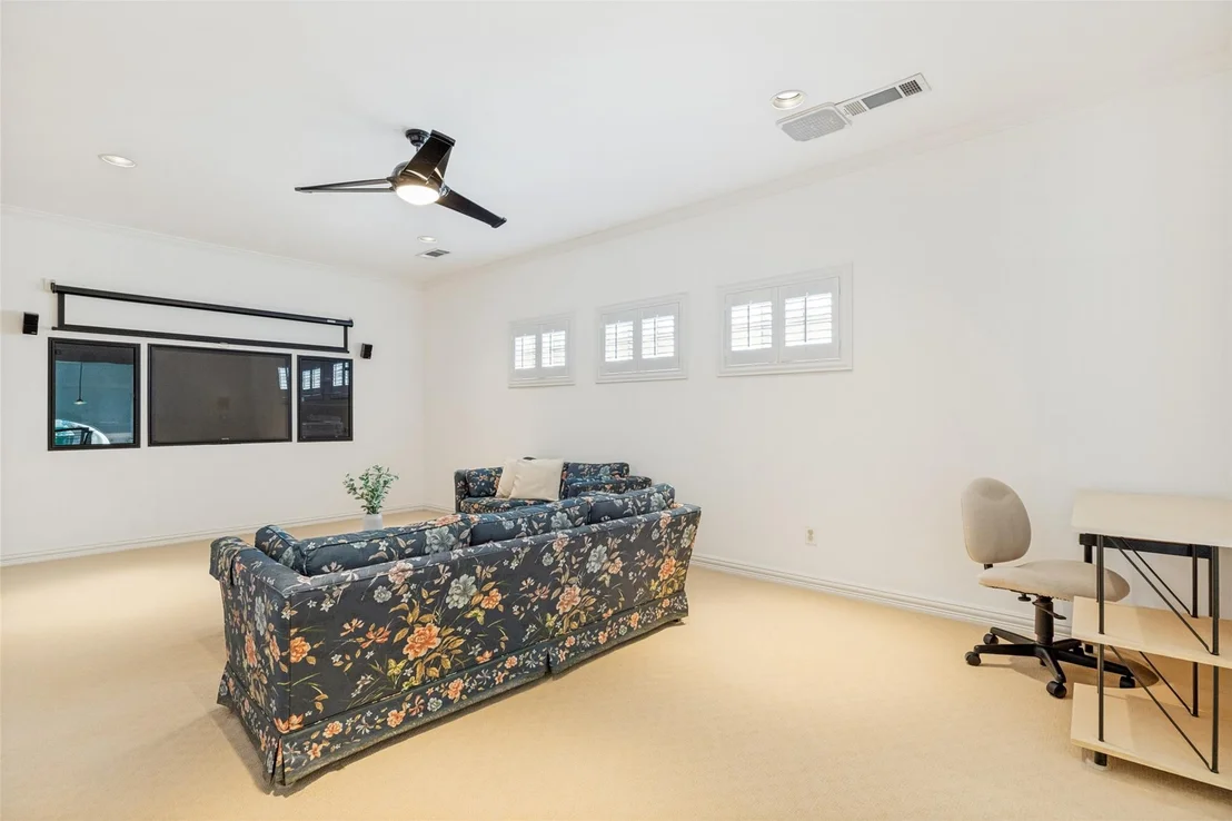 Photo of 5920 Mcfarland Drive