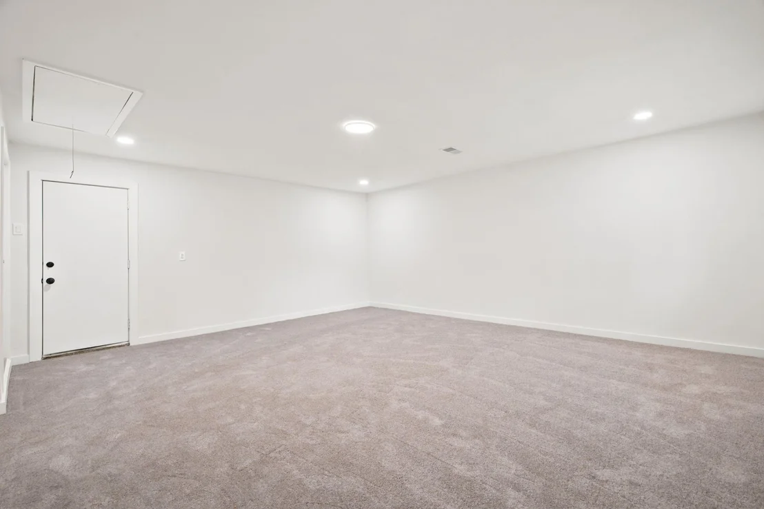 Photo of 6632 Ellis Road