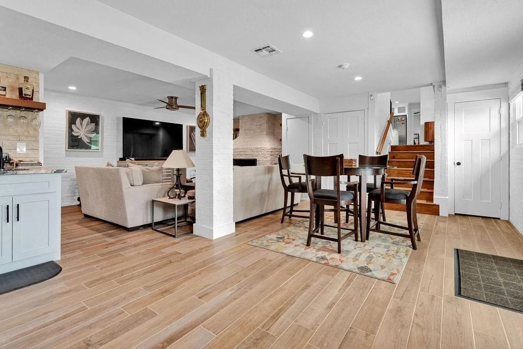 Photo of 255 Hideaway  Lane Central