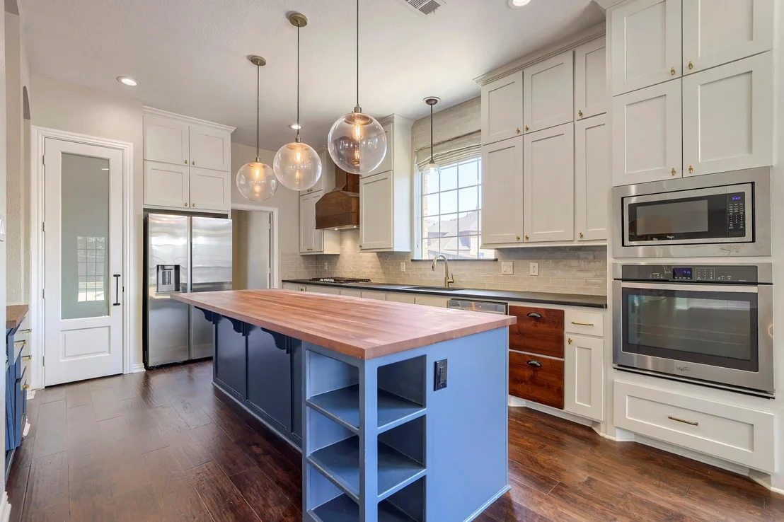 Photo of 6919 Navigation Drive