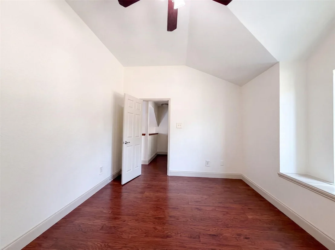 Photo of 6315 Meadow Glen Drive