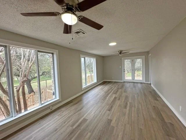 Photo of 7121 Mcgregor Park Road