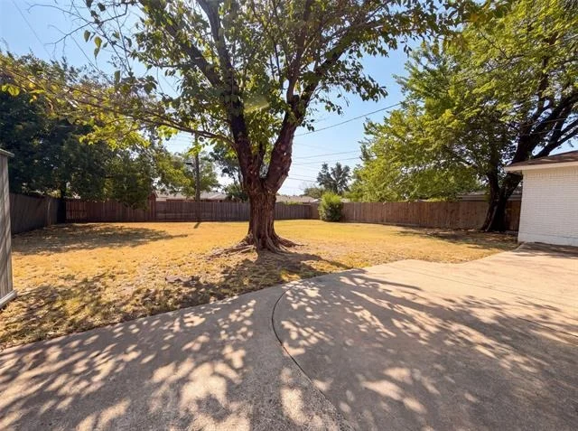 Photo of 832 Central Drive