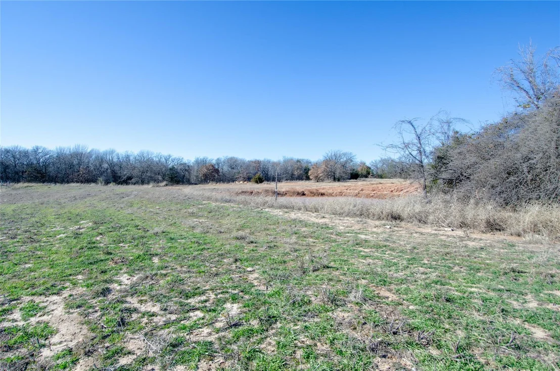 Photo of 268 Private Road 3427