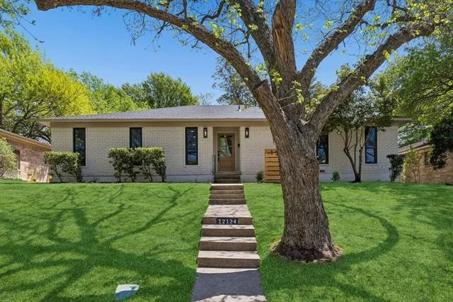 Photo of 12124 Dixfield Drive