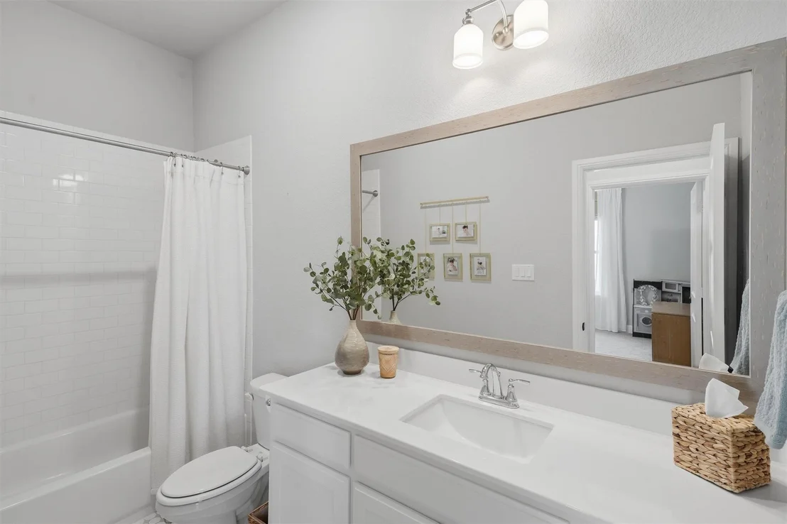 Photo of 540 Point Vista Drive