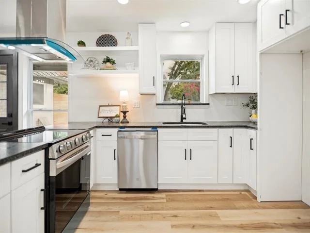 Photo of 502 Martin Lane