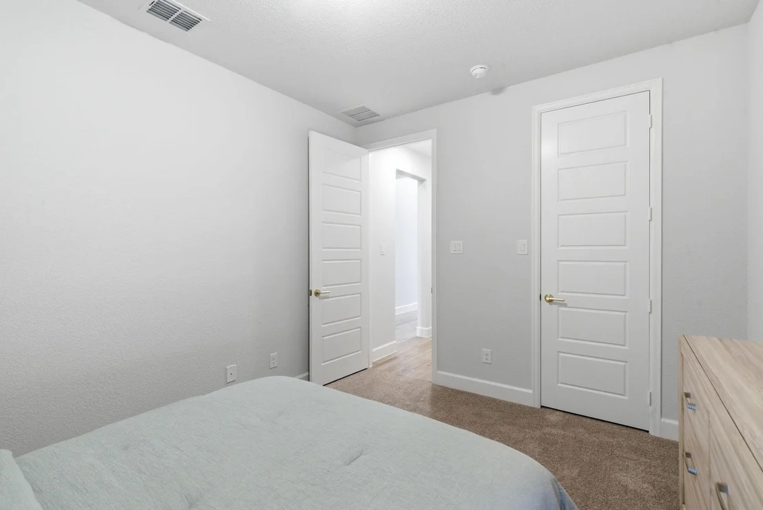 Photo of 915 Winter Cherry Lane