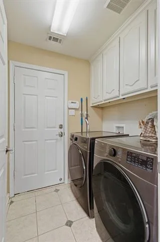 Photo of 8644 Forest Glen Drive