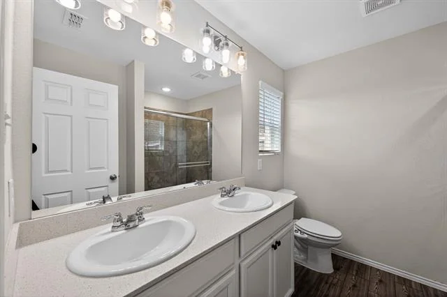 Photo of 1552 Vega Drive