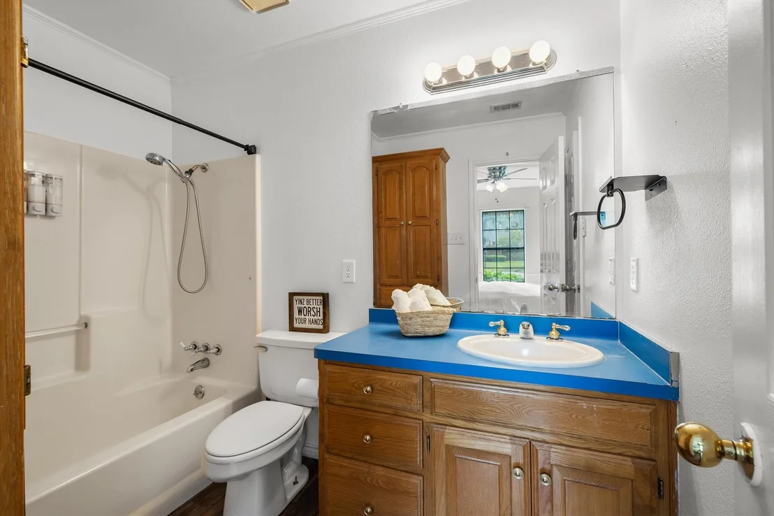 Photo of 163 Granada Square