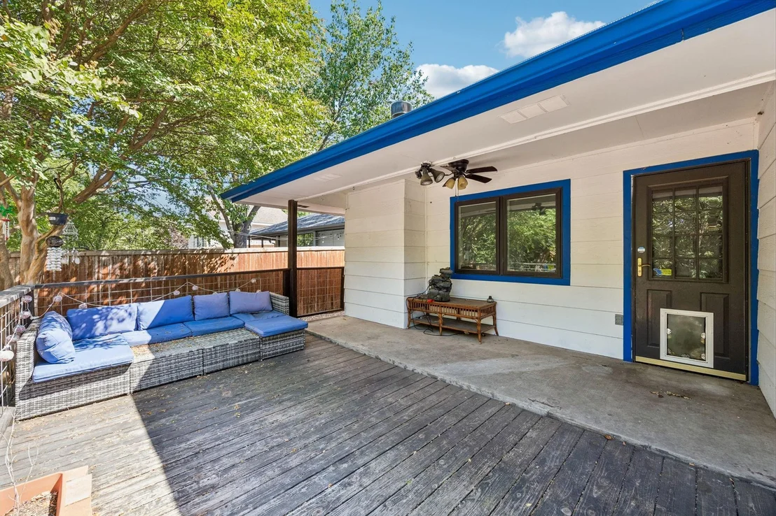 Photo of 2749 Buna Drive