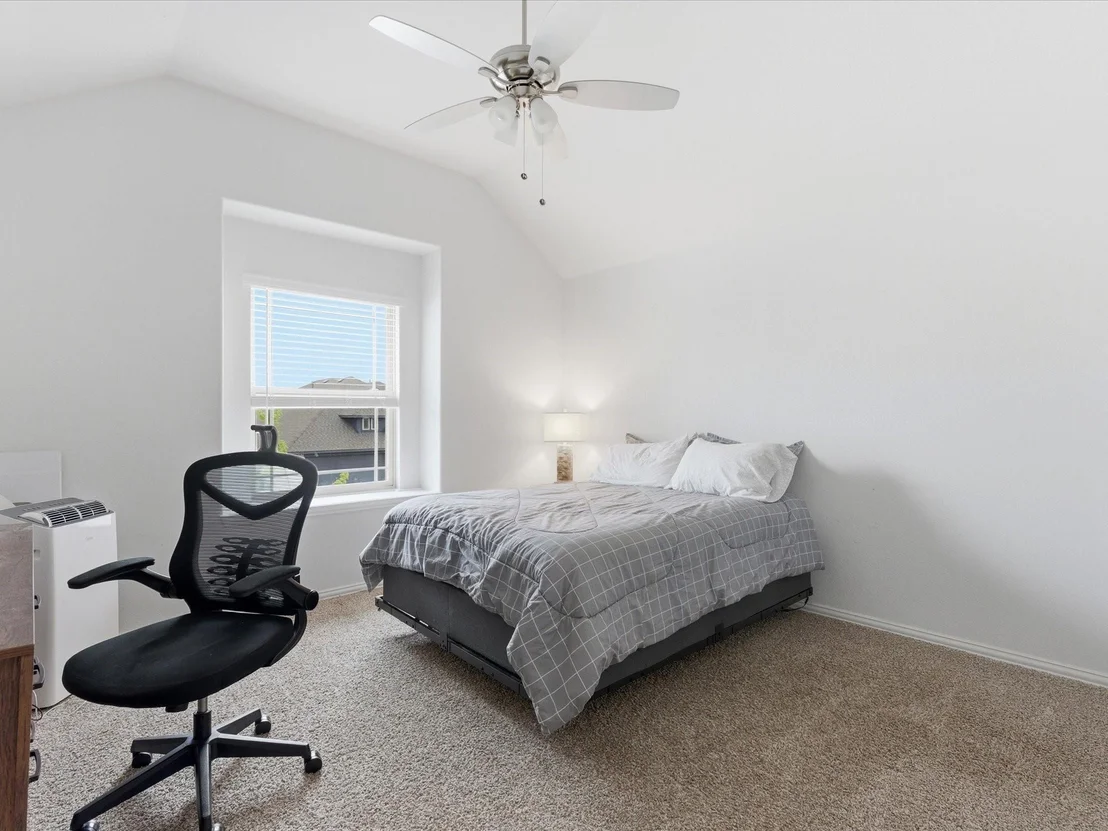 Photo of 351 Bluewood Drive