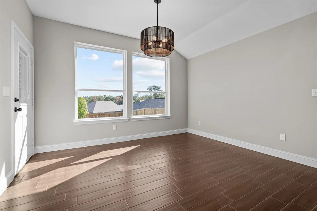 Photo of 16517 Crossing Circle