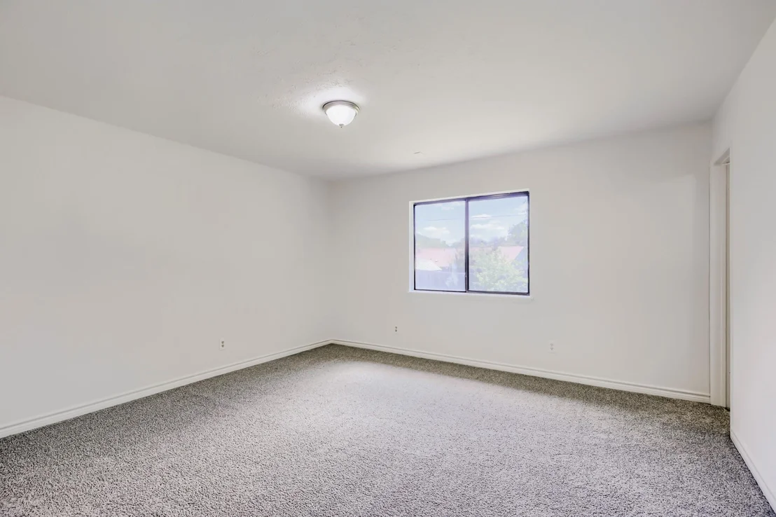 Photo of 804 Netherland Drive