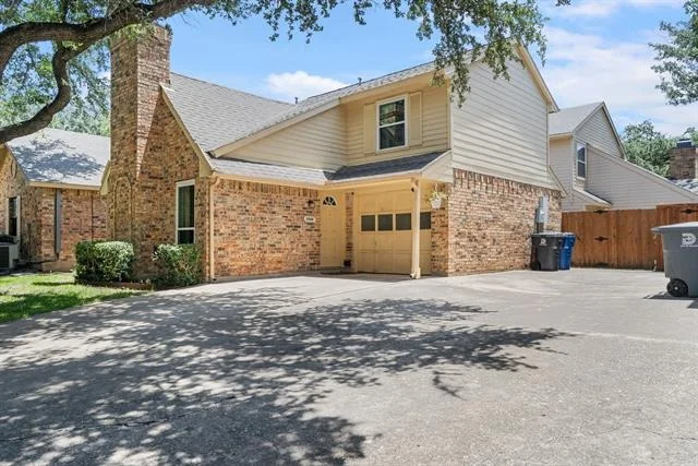 Photo of 2960 Harbinger Lane
