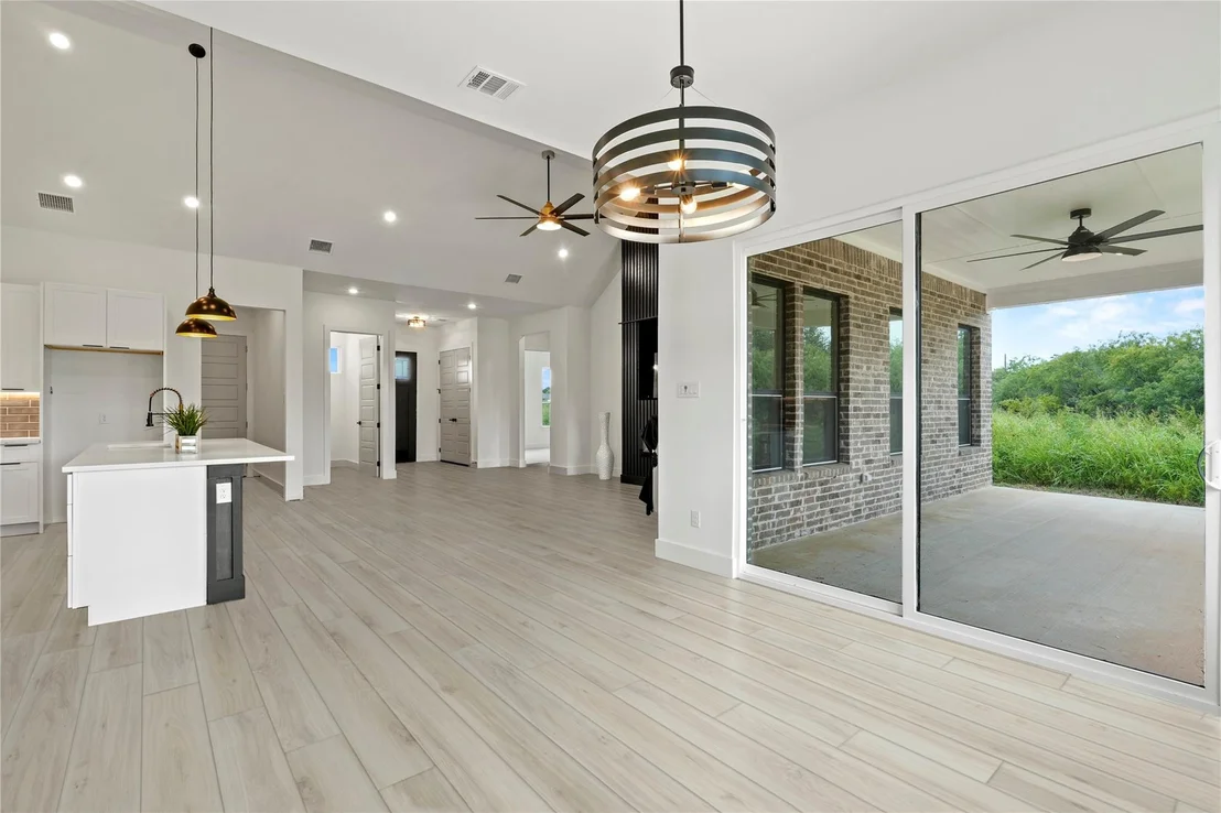 Photo of 22202 Field Street