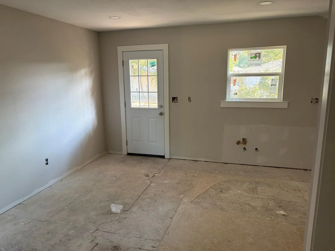 Photo of 2330 Mockingbird Lane