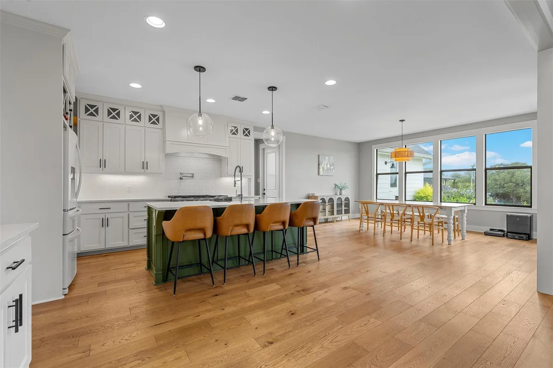 Photo of 252 Austin Hines Drive