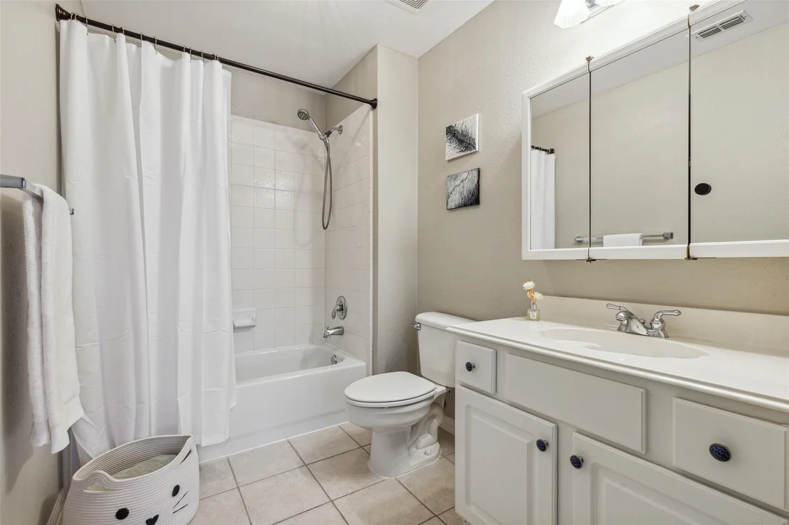 Photo of 9740 Plains Circle