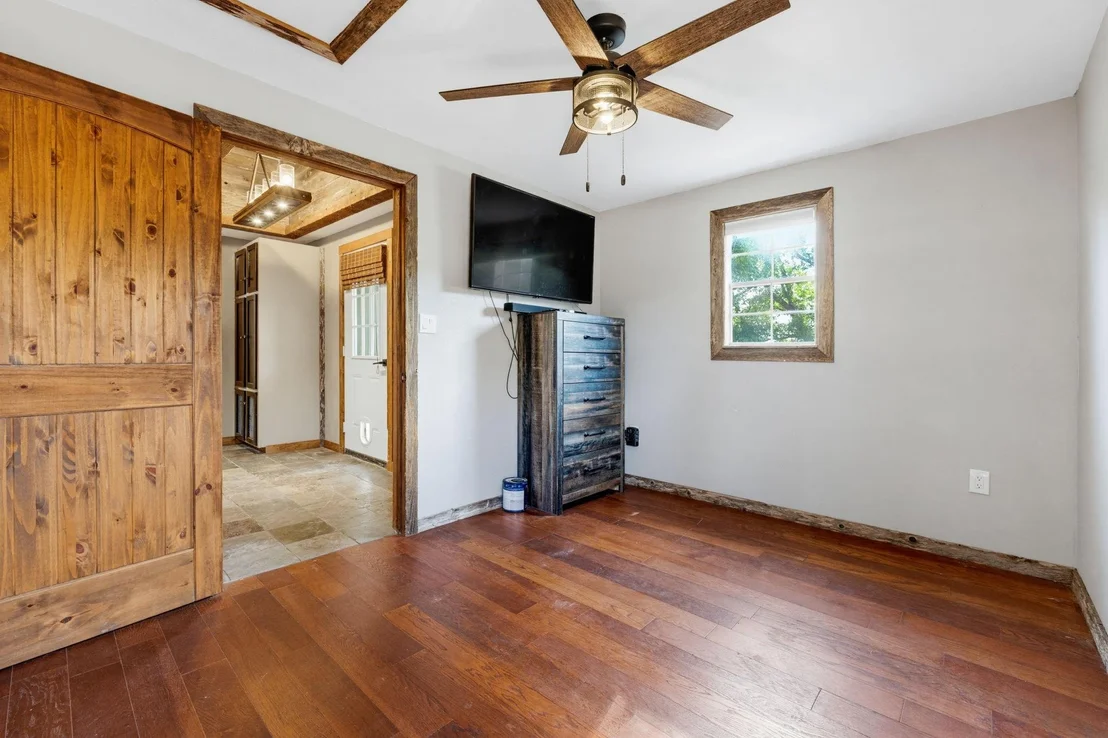 Photo of 730 County Road 430