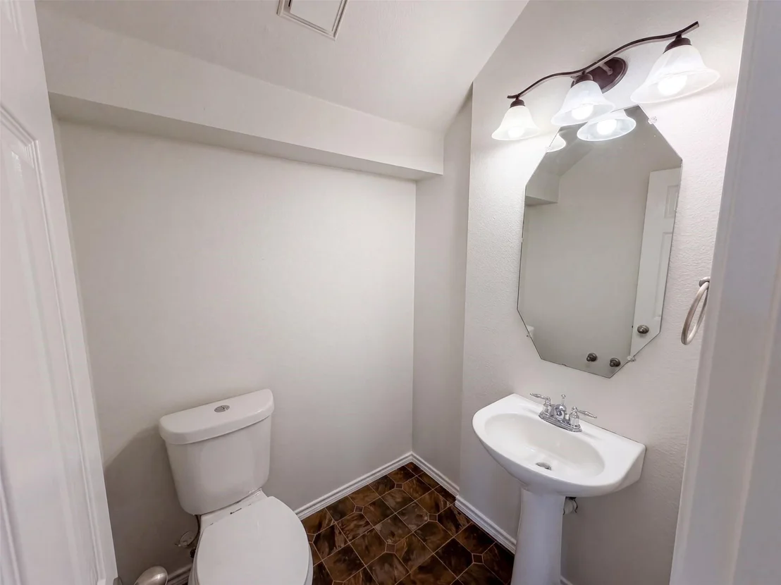 Photo of 1402 Stone Oak Court