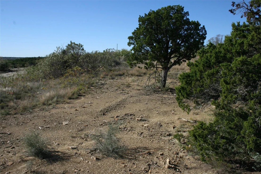 Photo of 000 Upper Brad