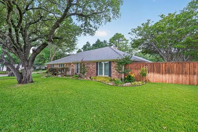 Photo of 2101 Brentgate Drive