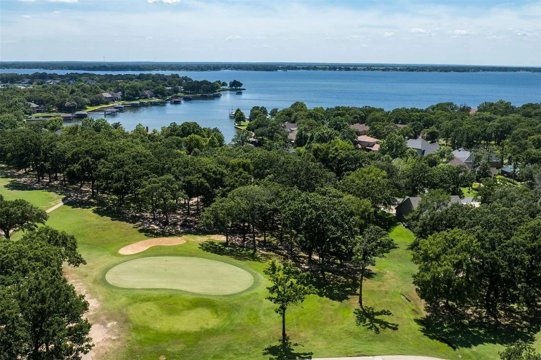 Photo of 371 Saint Andrews Drive