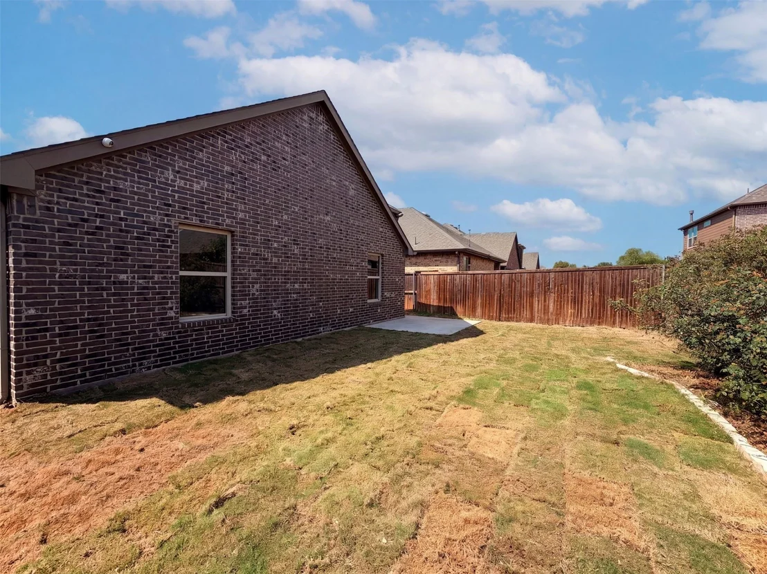 Photo of 5558 Yarborough Drive