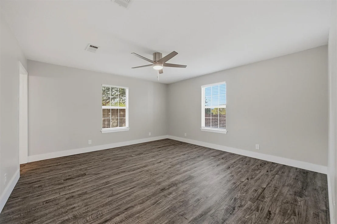 Photo of 566 Mccraw Lane