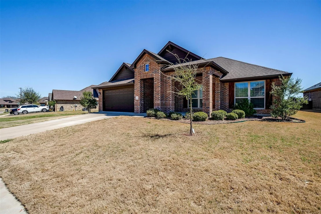 Photo of 1023 Saint Andrews Drive
