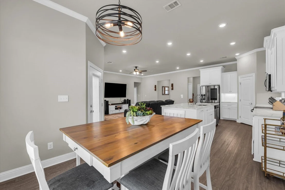 Photo of 132 Swan Lake