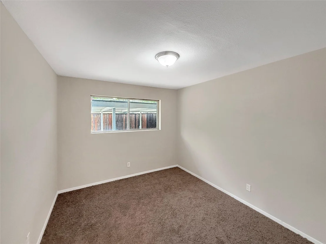Photo of 1717 Globe Avenue