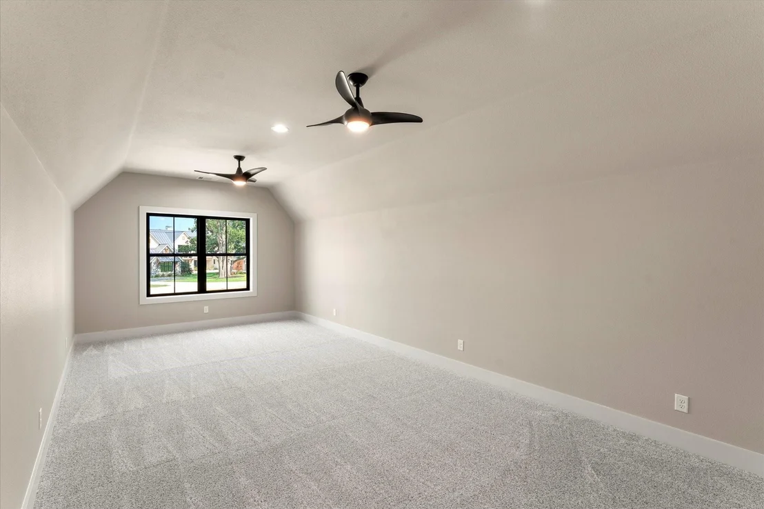 Photo of 2565 Groves Court