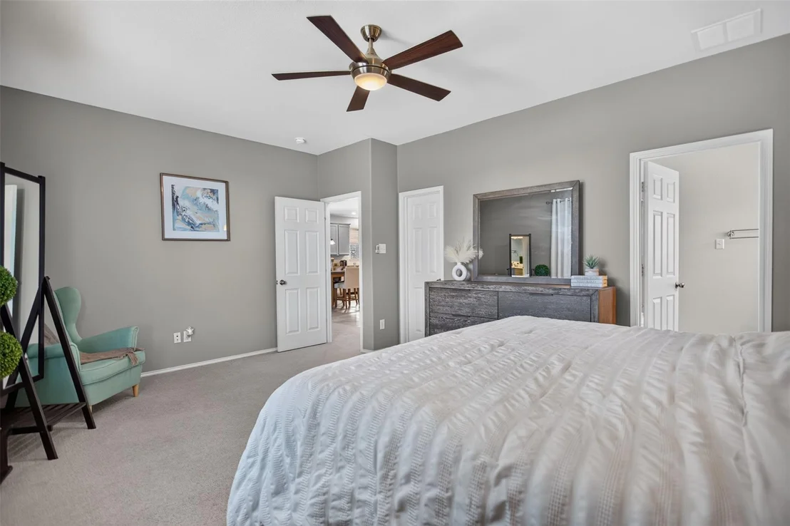 Photo of 2241 Heaton Street
