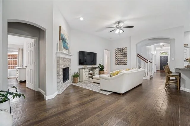 Photo of 3901 Denridge Lane