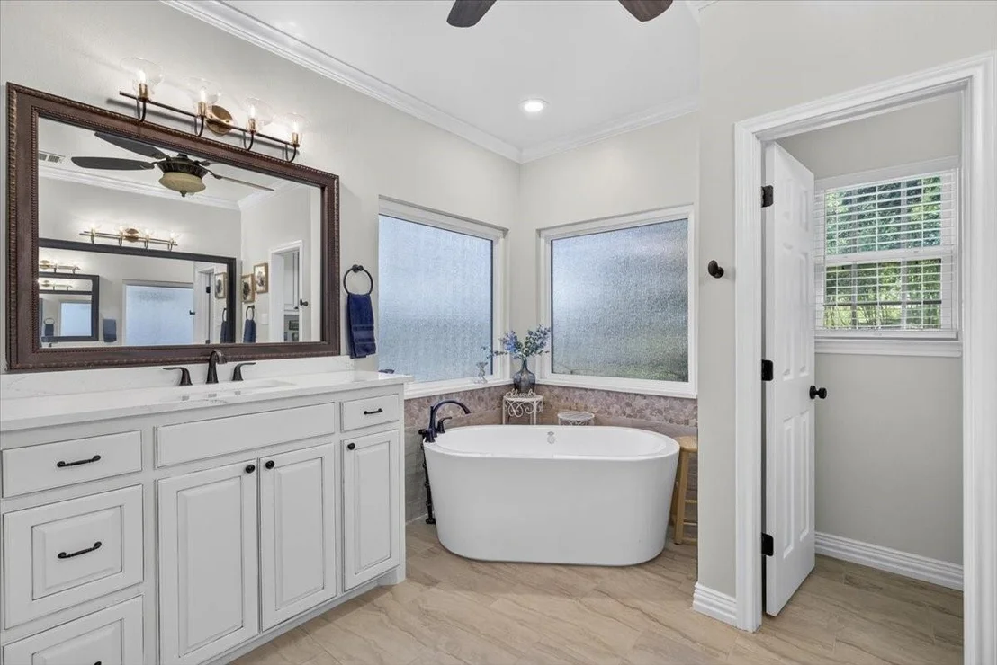 Photo of 507 Nob Hill Lane